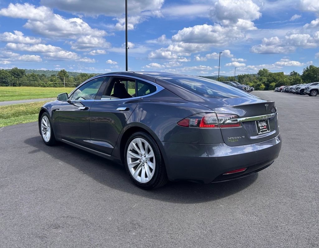 Used 2018 Gray Tesla 75D image 6