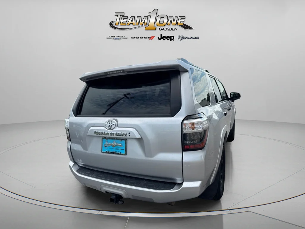 Used 2024 Classic Silver Metallic Toyota SR5 image 9