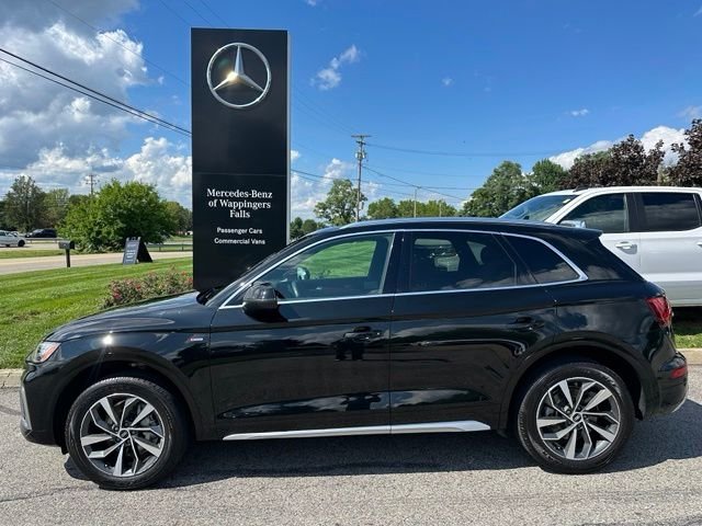 Used 2022 Black Audi 45 S line Premium image 2