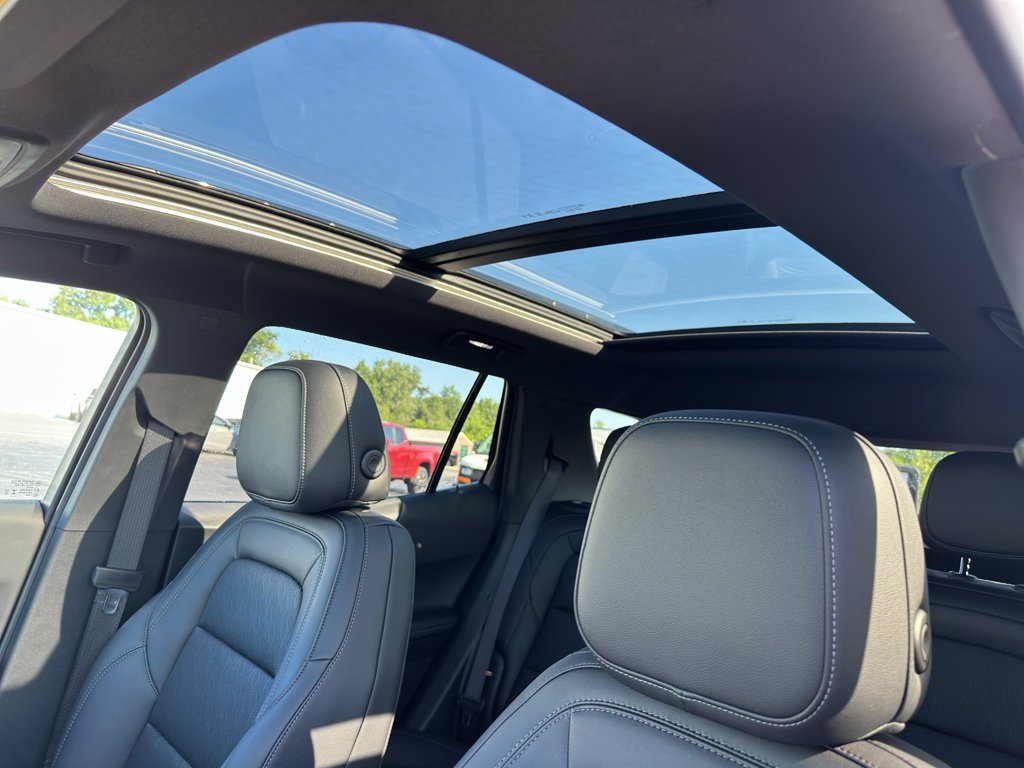 2027 Chevrolet Equinox LT - Photo 23