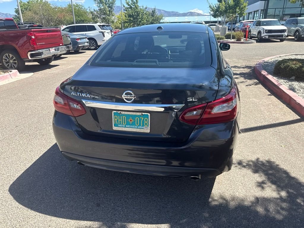 Used 2018 Blue Nissan 2.5 SL image 16