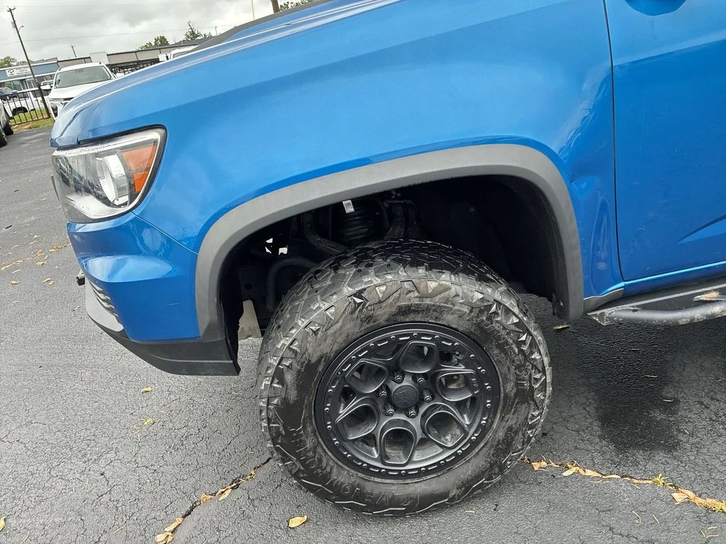 Used 2022 Blue Chevrolet ZR2 image 10