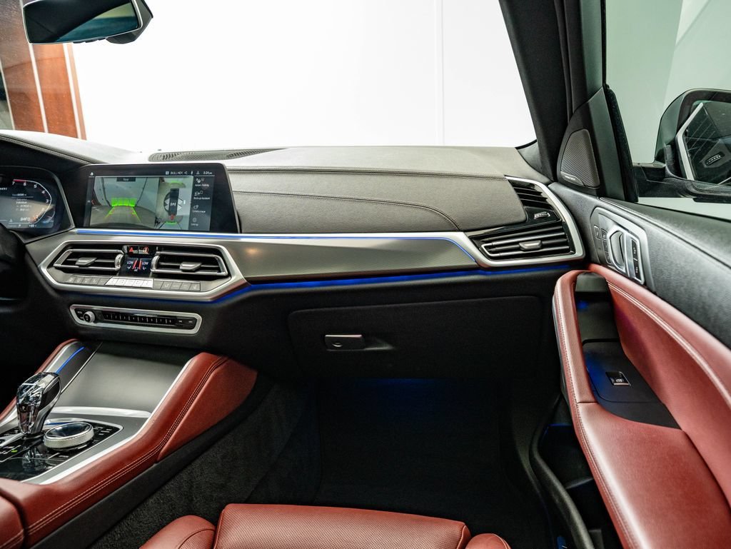Used 2021 Black Sapphire Metallic BMW M50i image 46