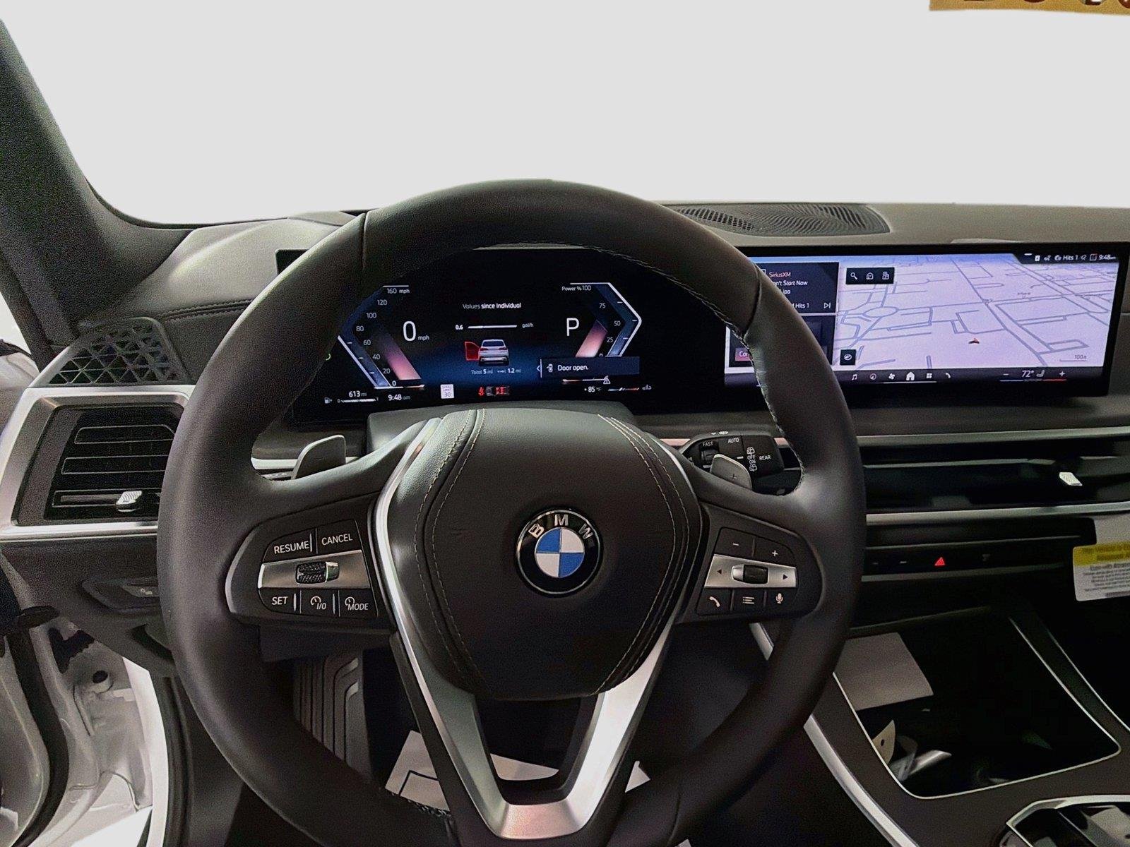 New 2026 Alpine White BMW sDrive40i image 11