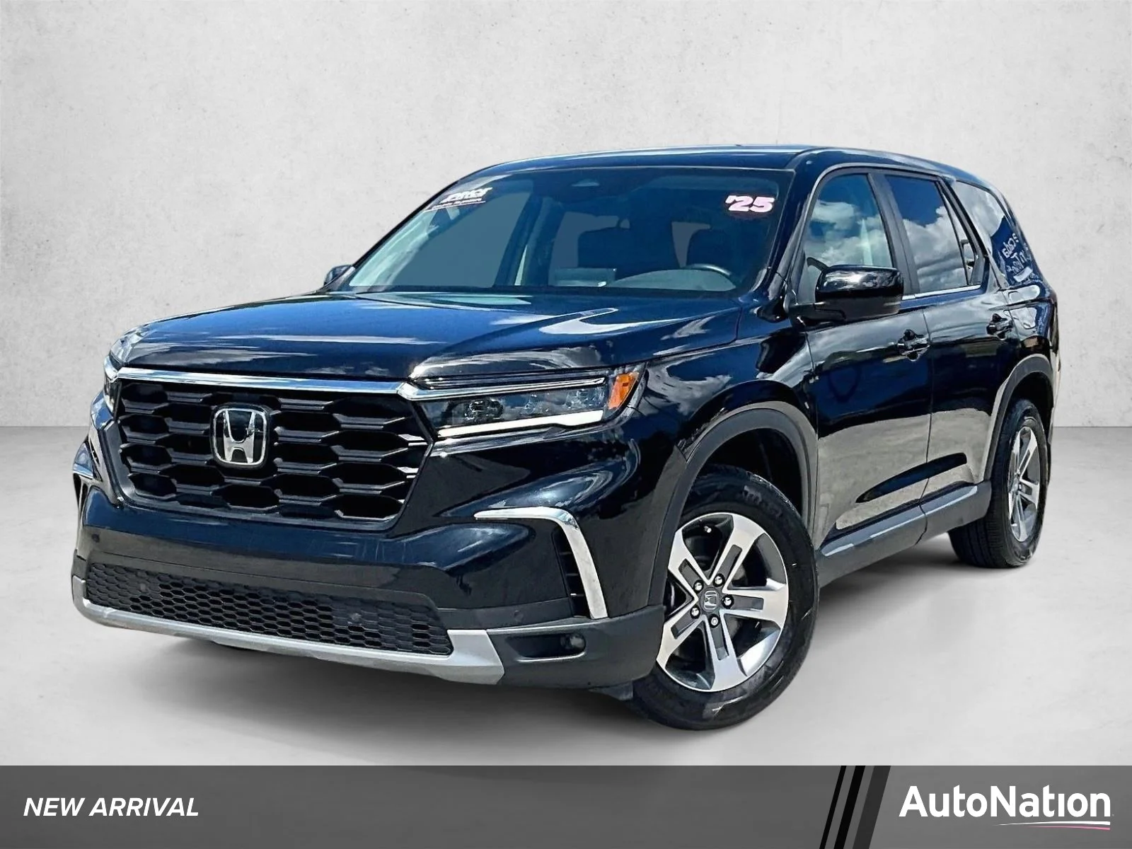 2025 Honda Pilot EX-L 2WD's photo