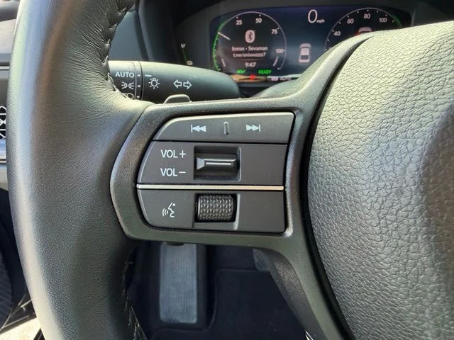 Used 2023 Gray Honda EX-L image 21