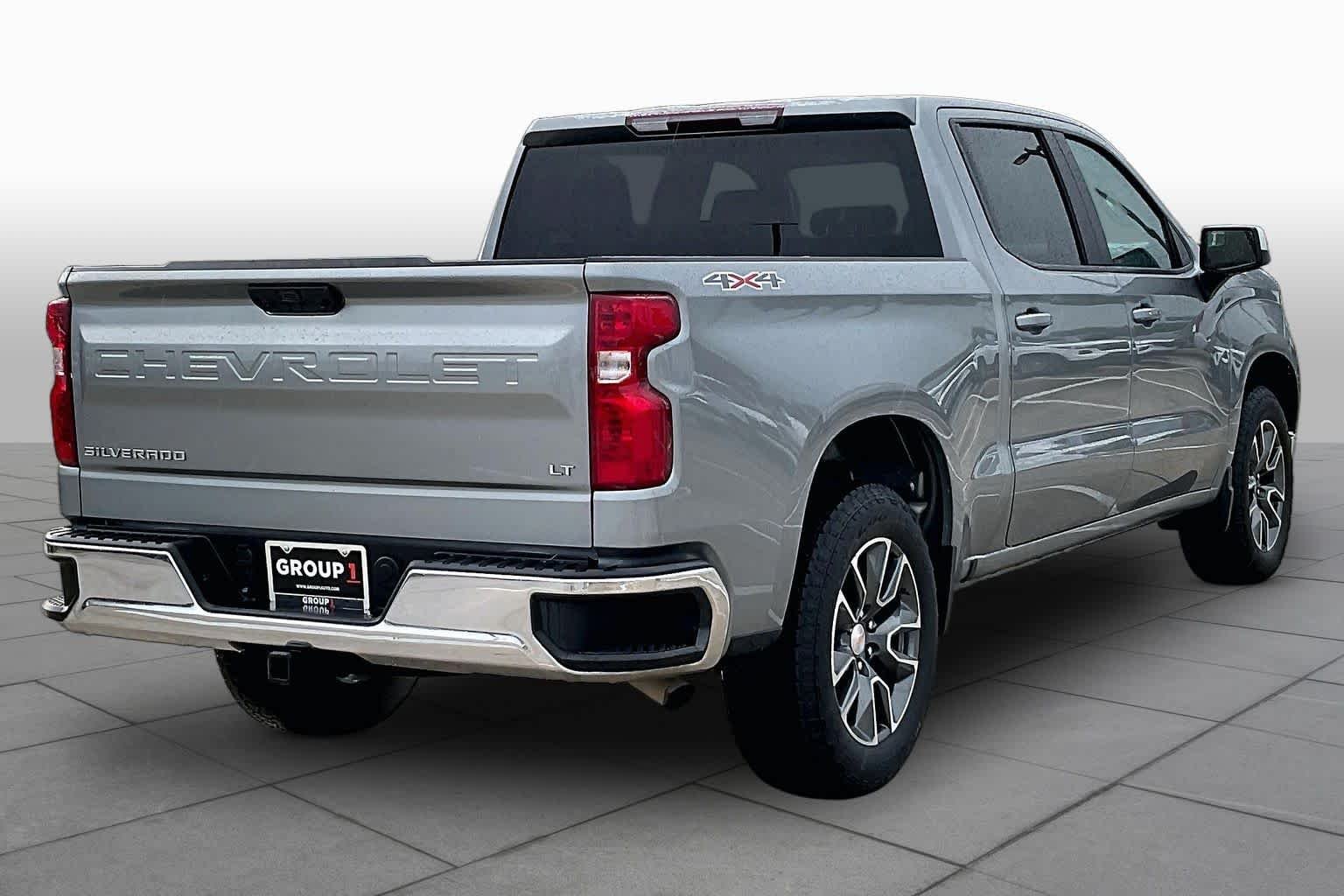 Used 2024 Sterling Gray Metallic Chevrolet LT image 13