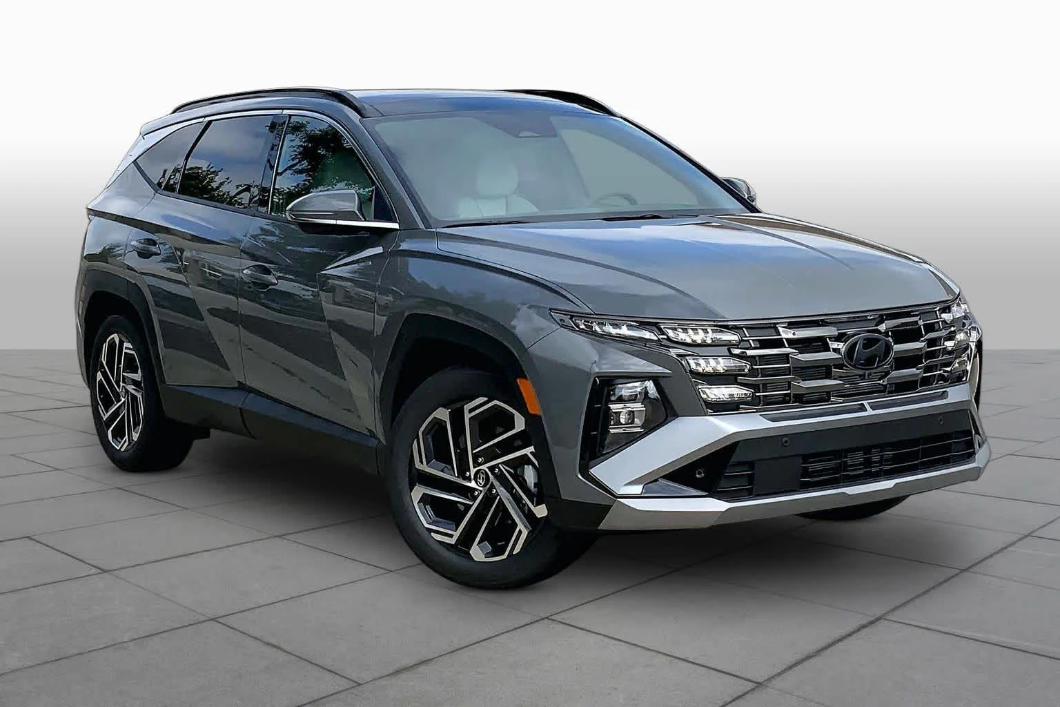 New 2026 Hampton Gray Hyundai Limited image 2
