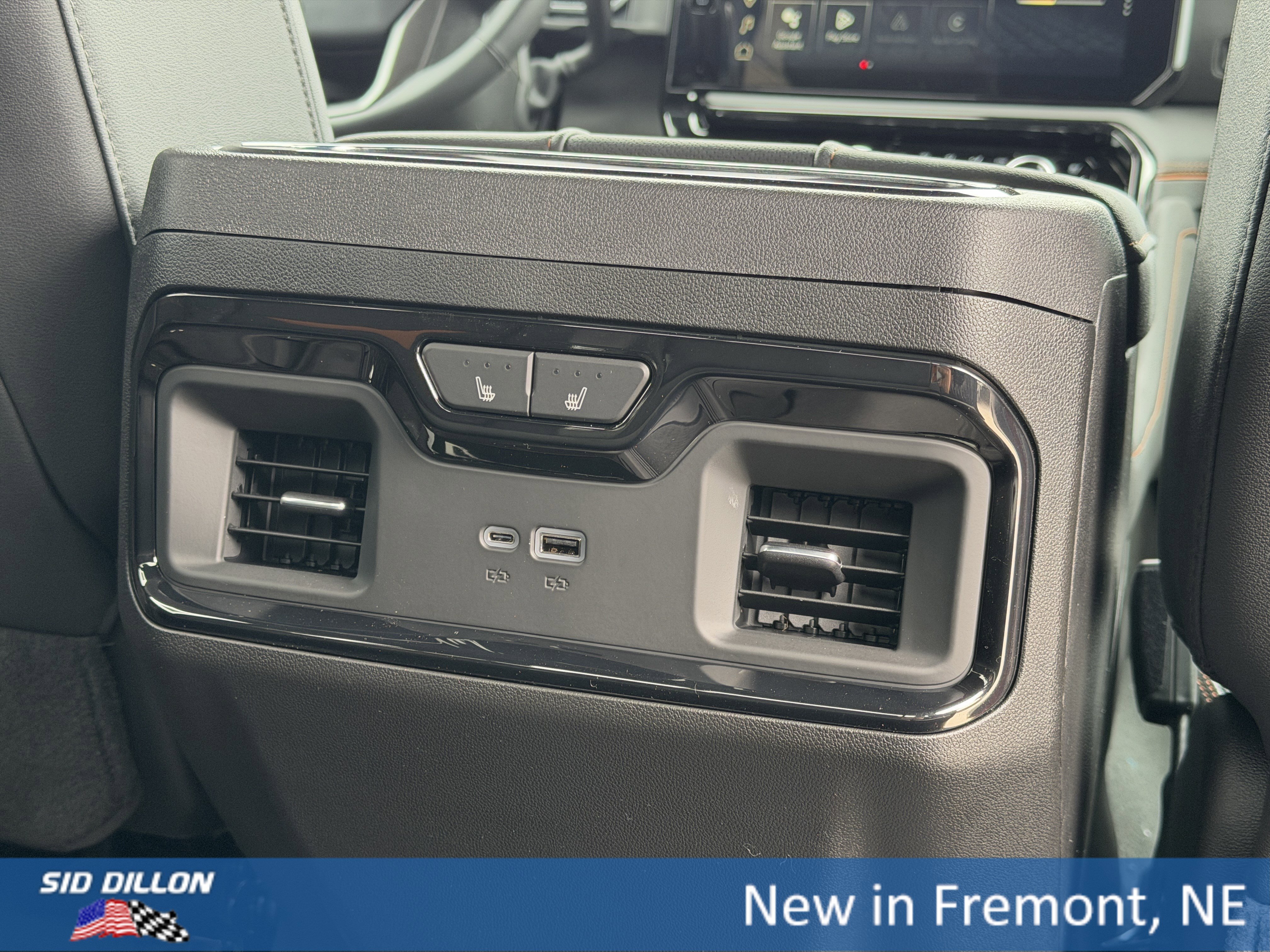 2026 GMC Sierra 2500HD AT4 - Photo 19