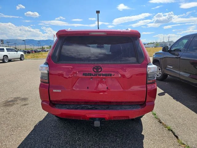 Used 2017 Barcelona Red Metallic Toyota SR5 Premium image 9