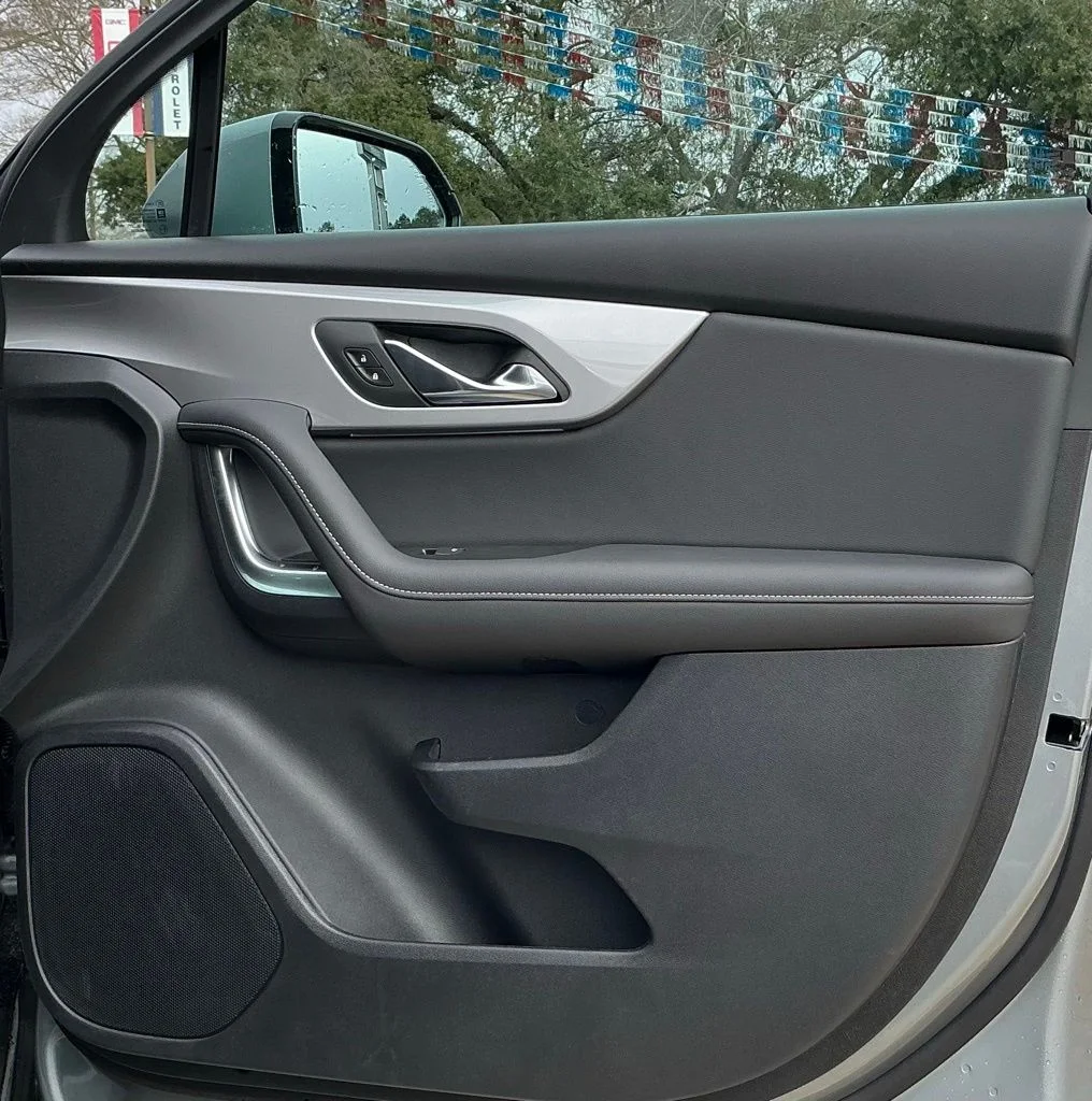 New 2026 Gray Chevrolet LT image 22