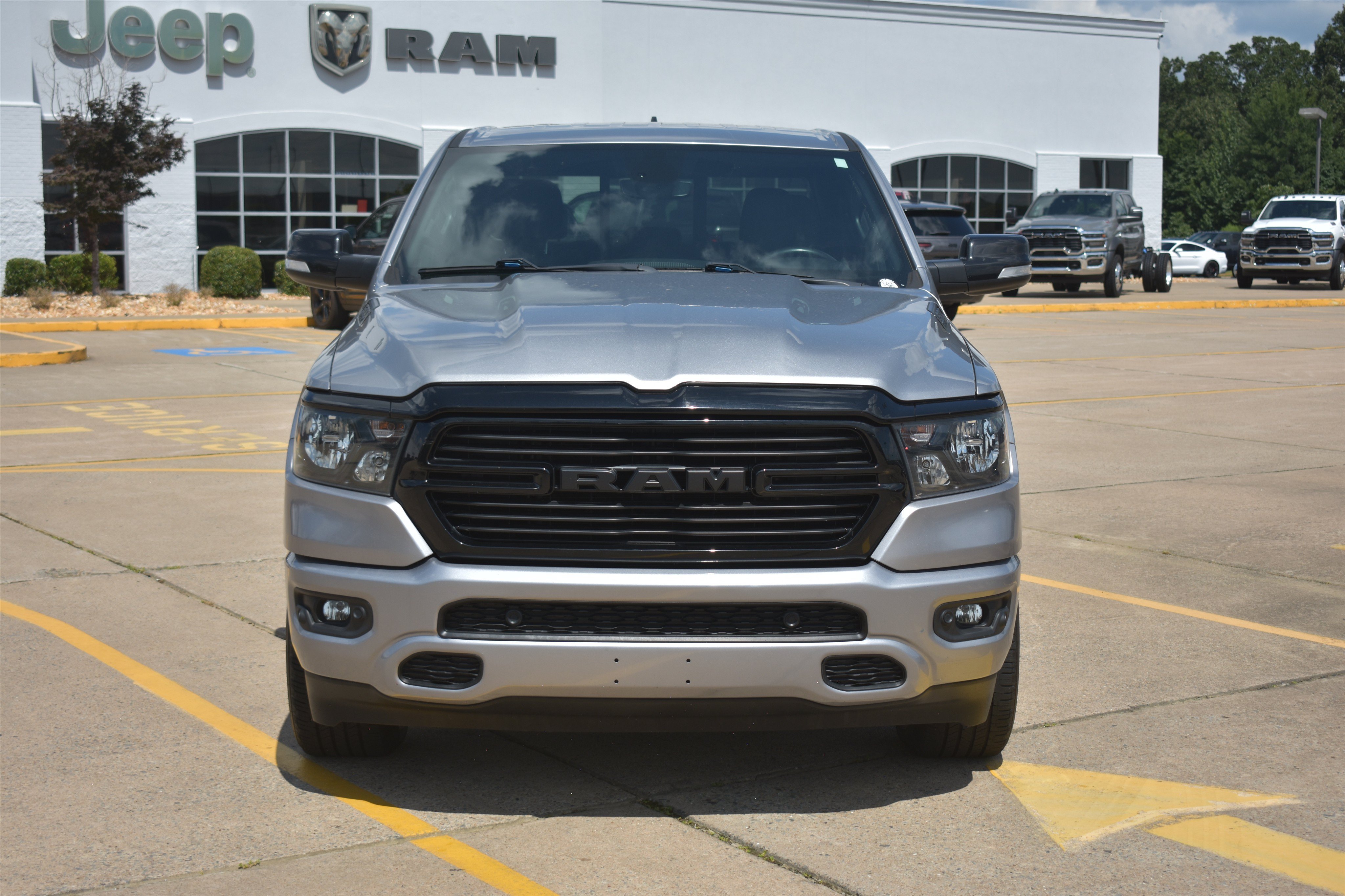 Used 2021 RAM Ram 1500 Pickup Big Horn/Lone Star with VIN 1C6SRFFT5MN580820 for sale in Little Rock