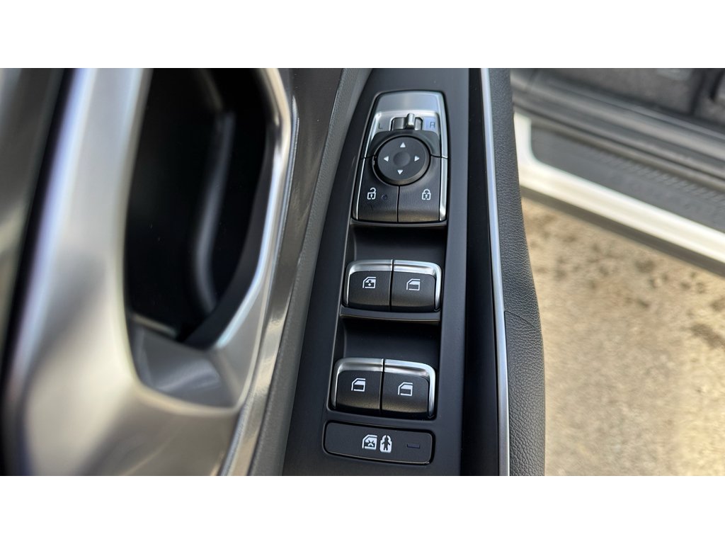 New 2026 Glacial White Pearl Kia S image 24