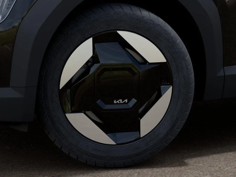 New 2026 Ebony Black Kia Wind image 9