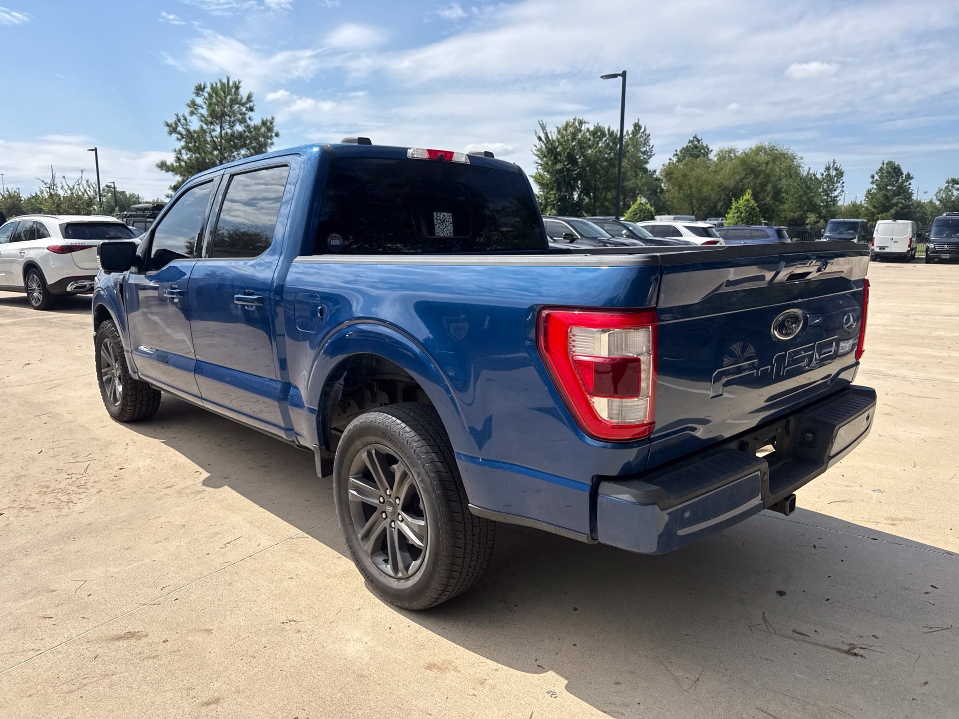 Used 2023 Atlas Blue Metallic Ford Lariat image 6