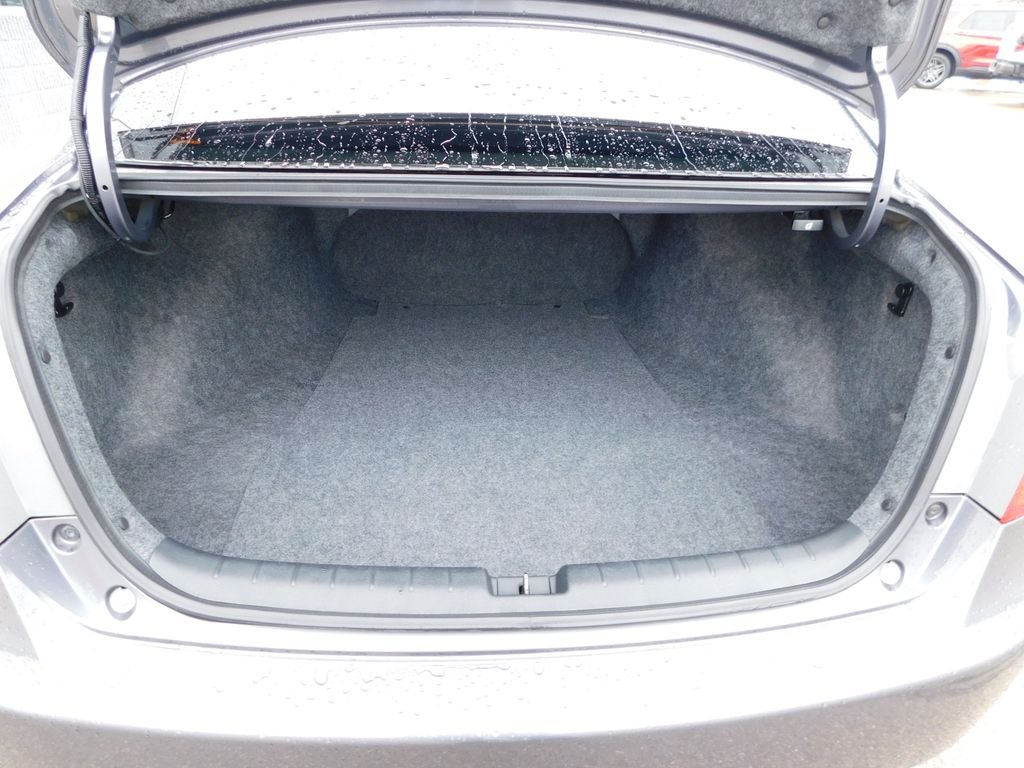 Used 2015 Gray Honda EX-L image 23