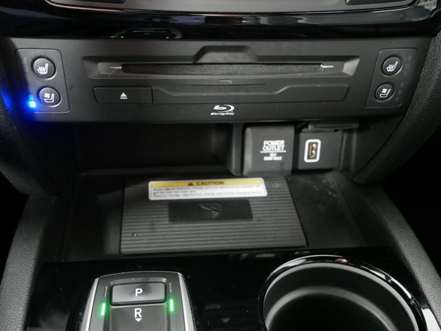 Used 2020 Crystal Black Pearl Honda Black Edition image 35