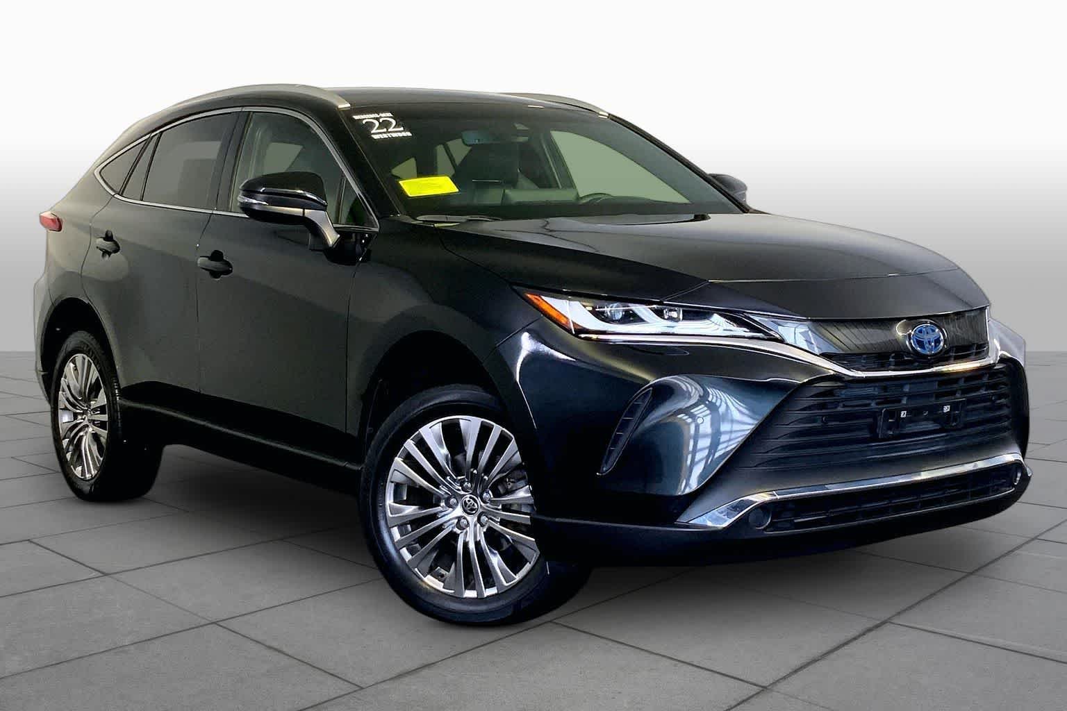 Used 2022 Celestial Black Toyota XLE image 3
