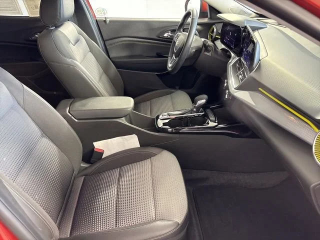 Used 2024 Cayenne Orange Metallic Chevrolet LT image 26