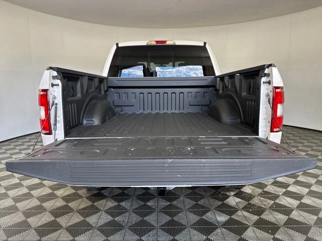 Used 2019 White Platinum Ford Lariat image 20