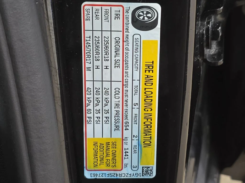 Used 2025 Black Cadillac Premium Luxury image 37