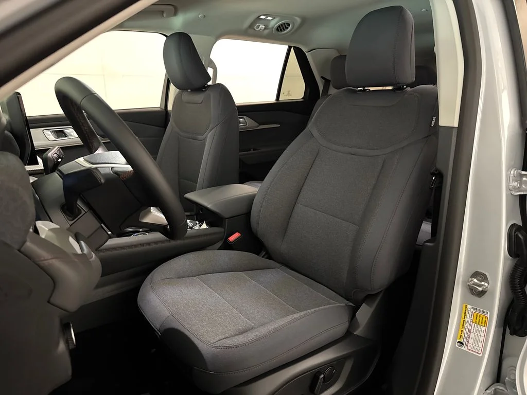 New 2026 White Ford Active image 27