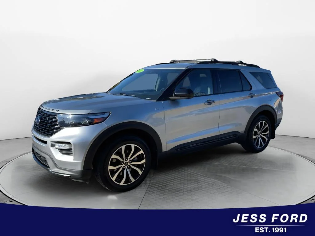 2023 Ford Explorer ST Line 4WD's photo