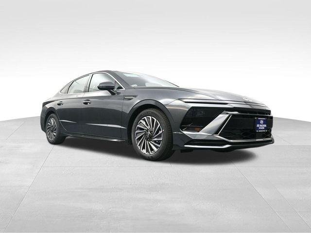 New 2026 Gray Hyundai SEL image 32