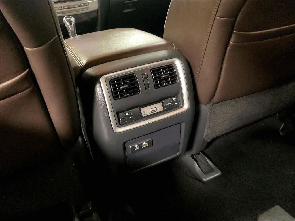 Used 2019 Black INFINITI LUXE image 29