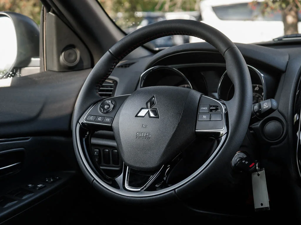 New 2026 Mercury Gray Metallic Mitsubishi 2.0 TRAIL EDITION image 14