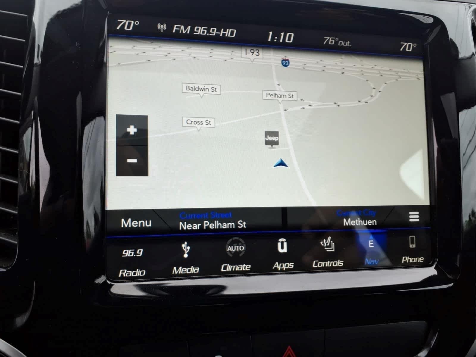 Used 2019 Bright White Clearcoat Jeep Limited image 25
