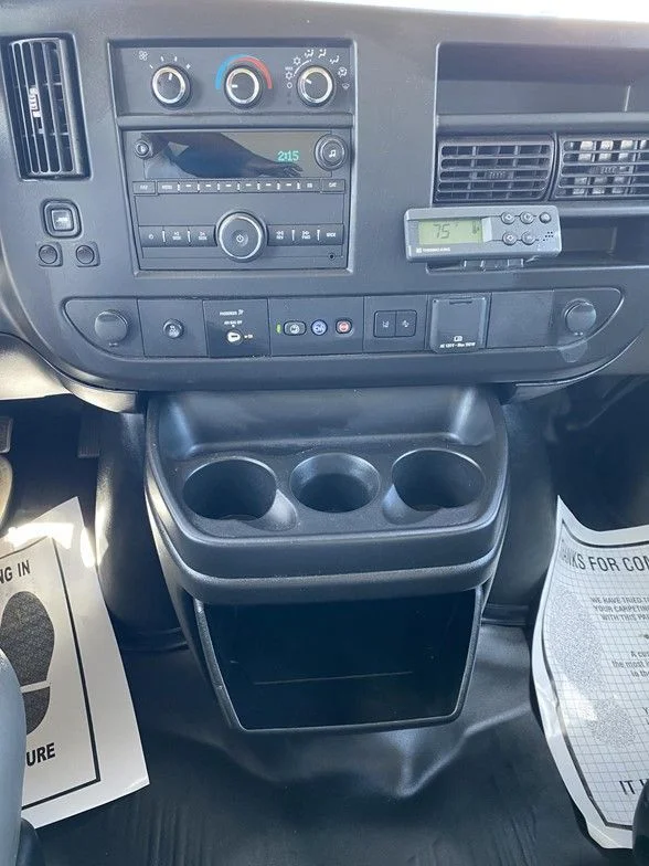 Used 2024 White GMC Work Van image 25