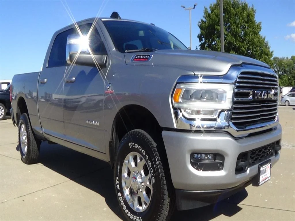 Certified Used 2024 Billet Silver Metallic Clear Coat (psc) RAM Laramie image 4