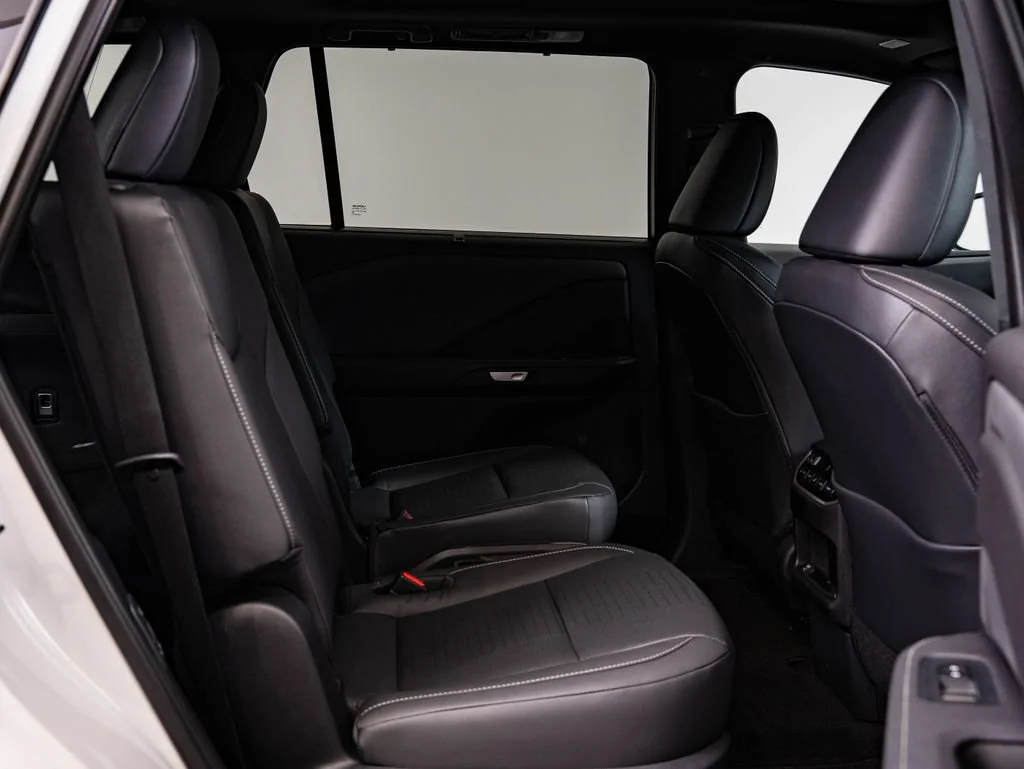 New 2026 Wind Chill Pearl Lexus PREMIUM AWD image 45