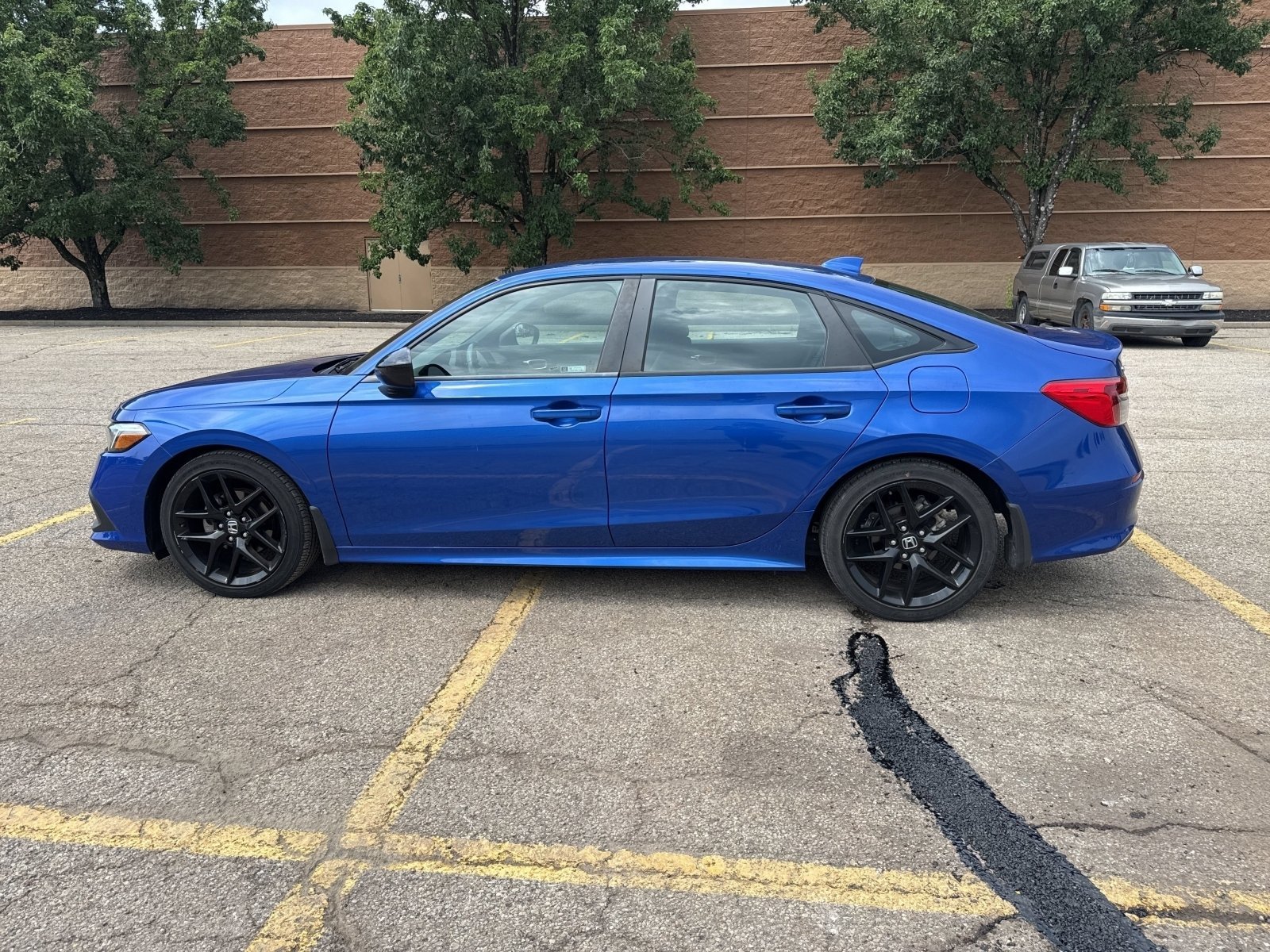 Certified Used 2023 Aegean Blue Metallic Honda Sport image 2