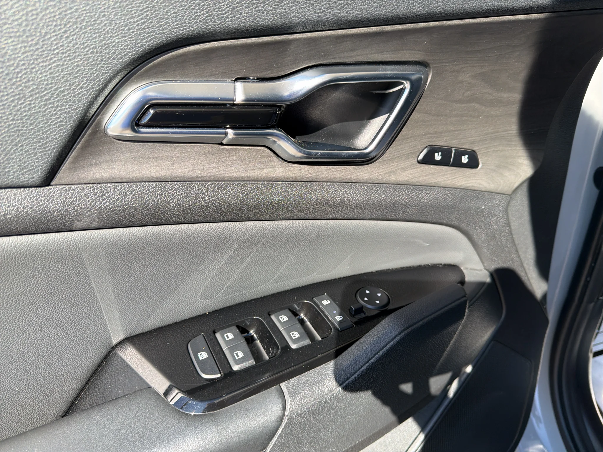Used 2023 Wolf Gray/Ebony Black Roof Kia X-Pro Prestige image 18
