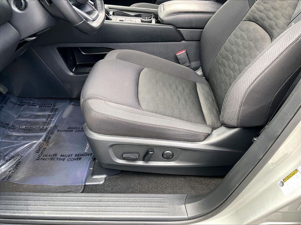 Used 2025 Brilliant Silver Metallic Nissan SV image 34