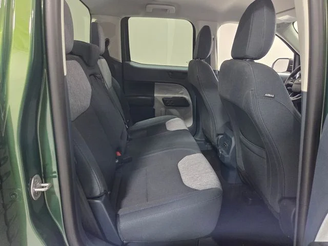 Used 2025 Green Ford XLT image 12