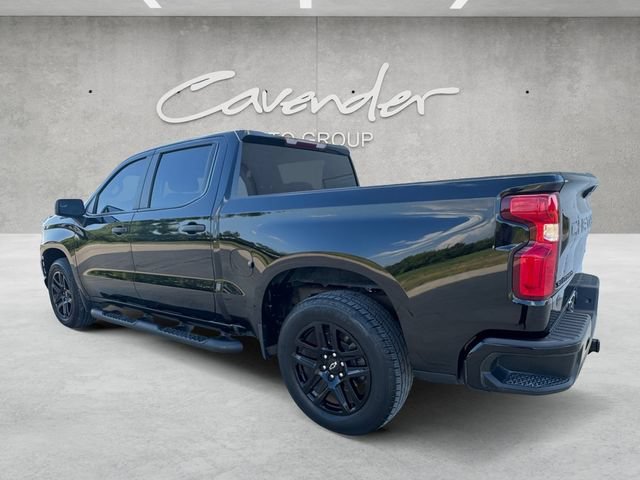 Used 2022 Black Chevrolet Custom image 14