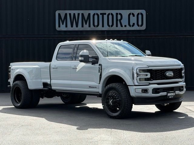 2026 Ford F-450 Platinum 4x4 Crew Cab 8' Box DRW's photo