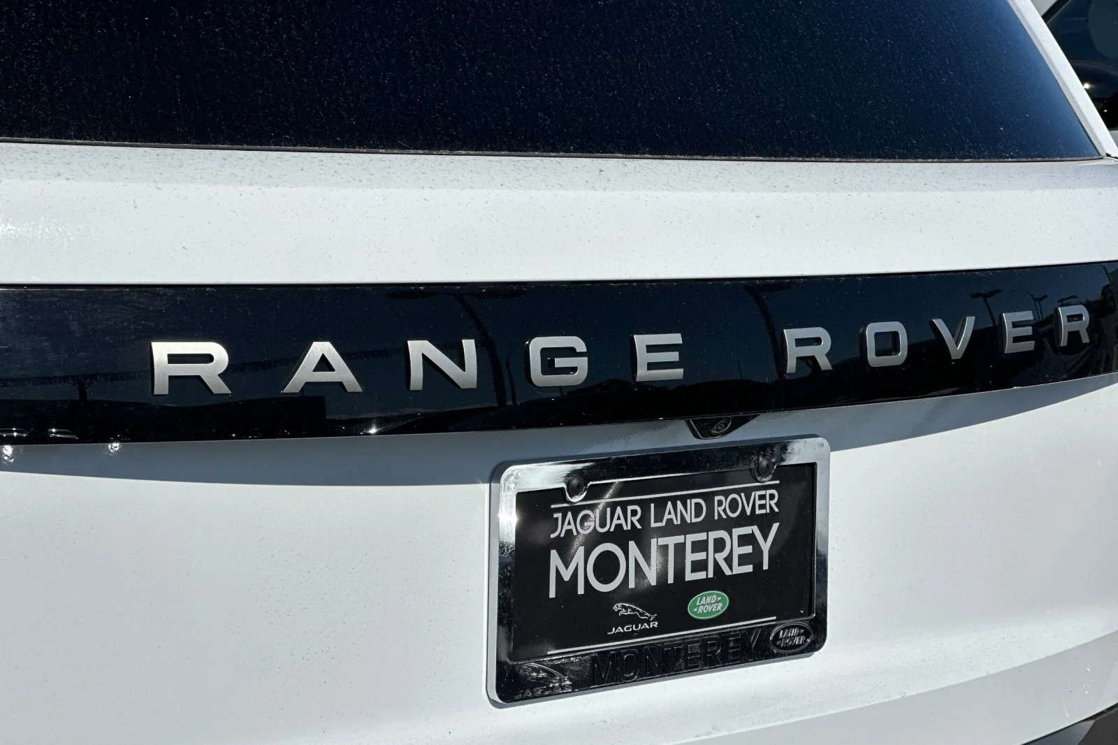 New 2026 Fuji White Land Rover SE image 26