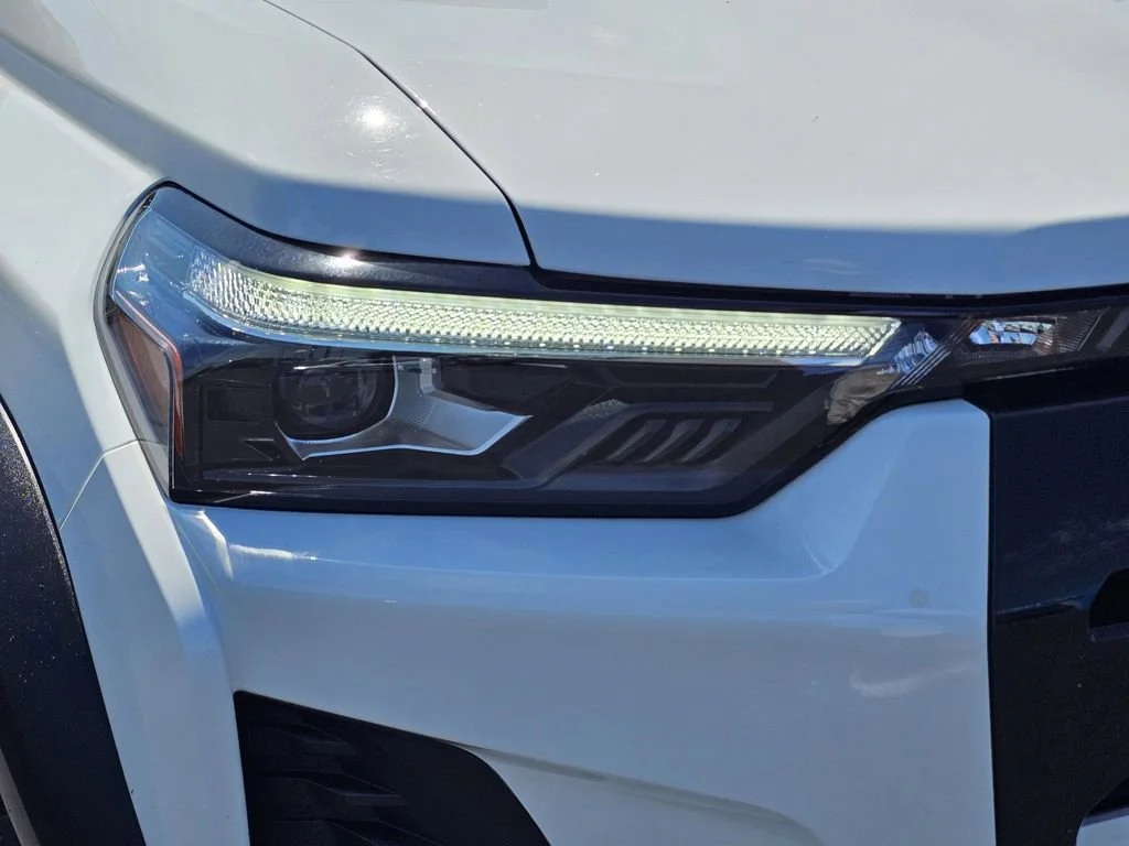 Used 2024 Summit White Chevrolet ZR2 image 4