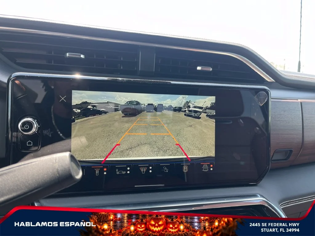 New 2026 Glacier White Tricoat GMC Denali Ultimate image 32