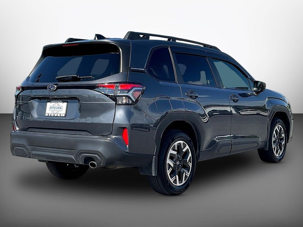 2025 Subaru Forester Premium - Photo 6