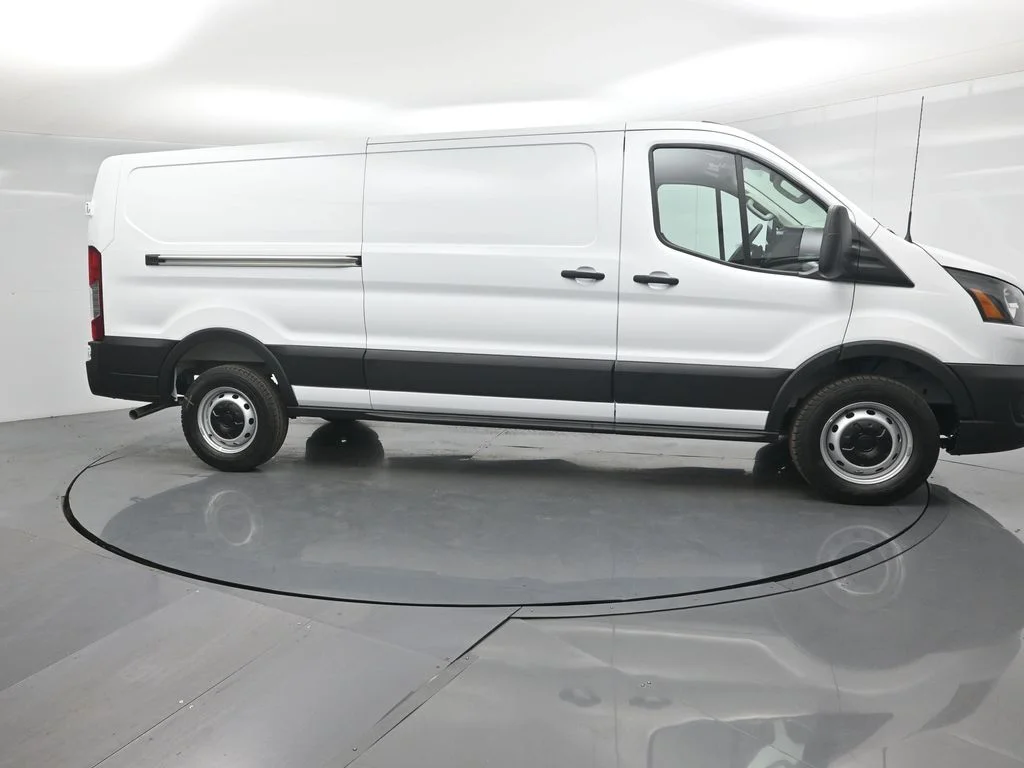 New 2026 White Ford Base image 24
