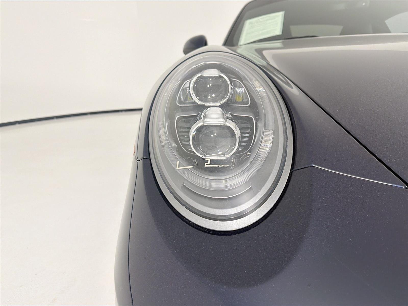 Used 2018 Night Blue Metallic Porsche Carrera S image 7