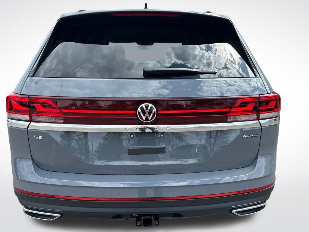 New 2026 Gray Volkswagen 2.0T SE w/Technology image 4