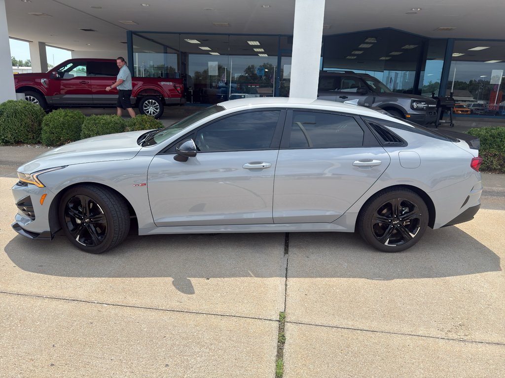 Used 2023 Wolf Gray Kia GT-Line image 9