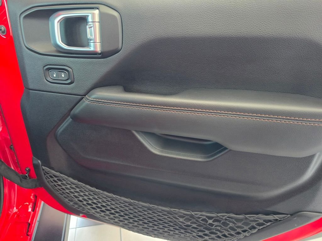 Used 2022 Red Jeep Unlimited Rubicon 392 image 28