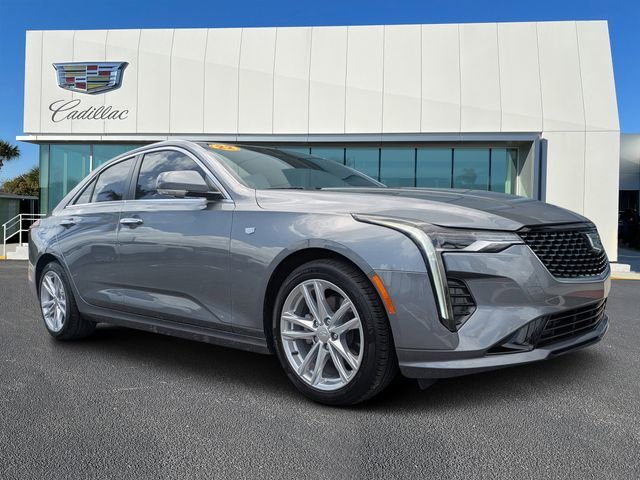 2022 Cadillac CT4 Luxury's photo